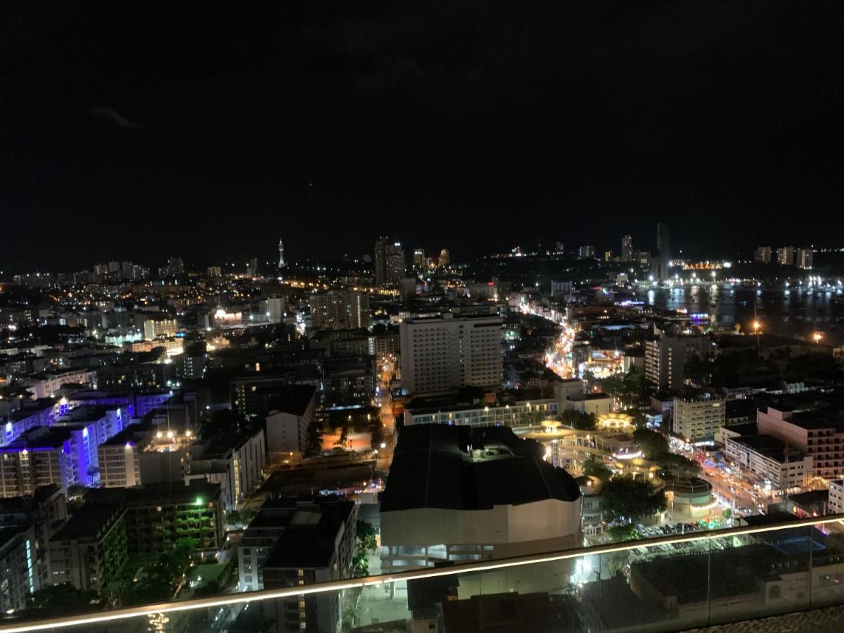 Base Condos Pattaya Exterior foto