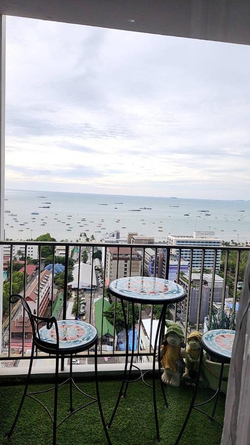 Base Condos Pattaya Exterior foto